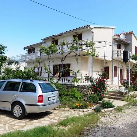 Holiday home 3 *
